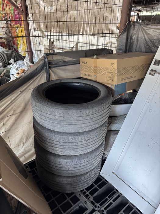 Комплект шин 215/55 R18 б/у