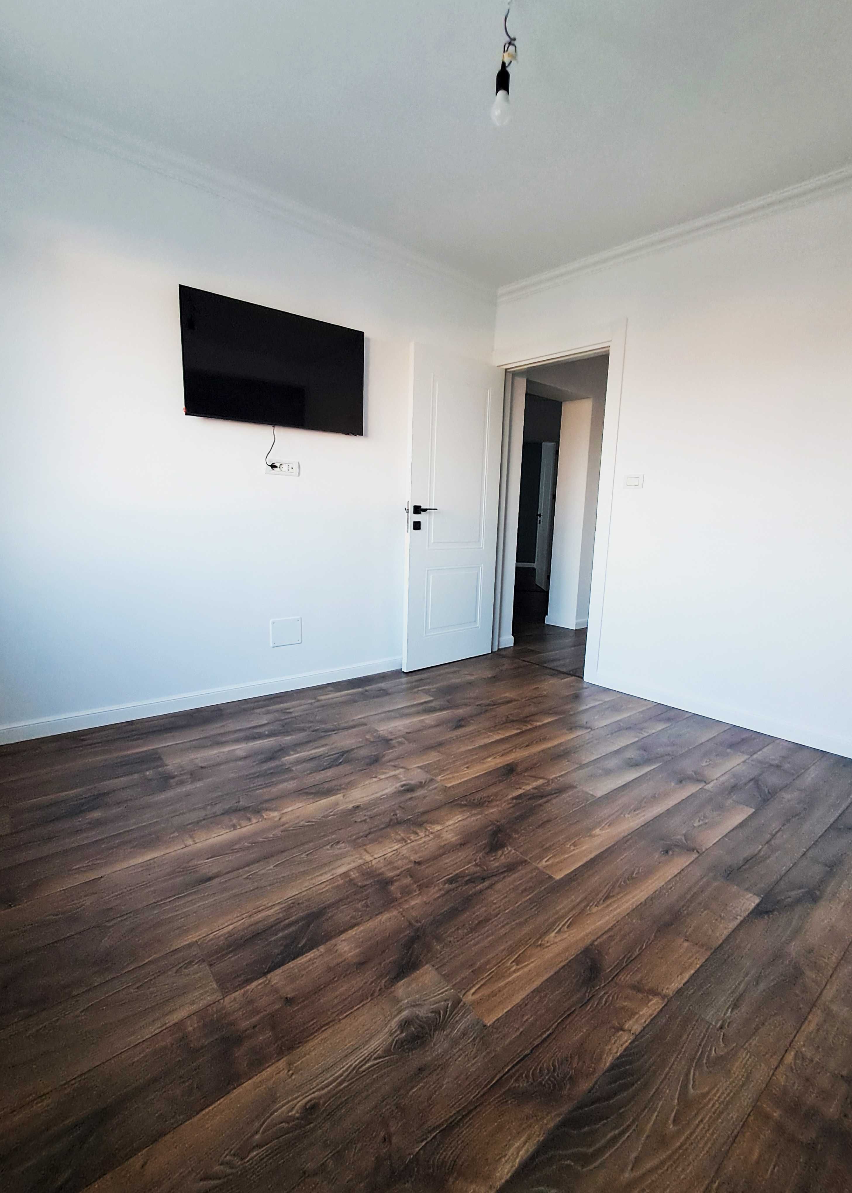 Apartament ultracentral, renovat complet, vedere rară– Focșani, Teatru