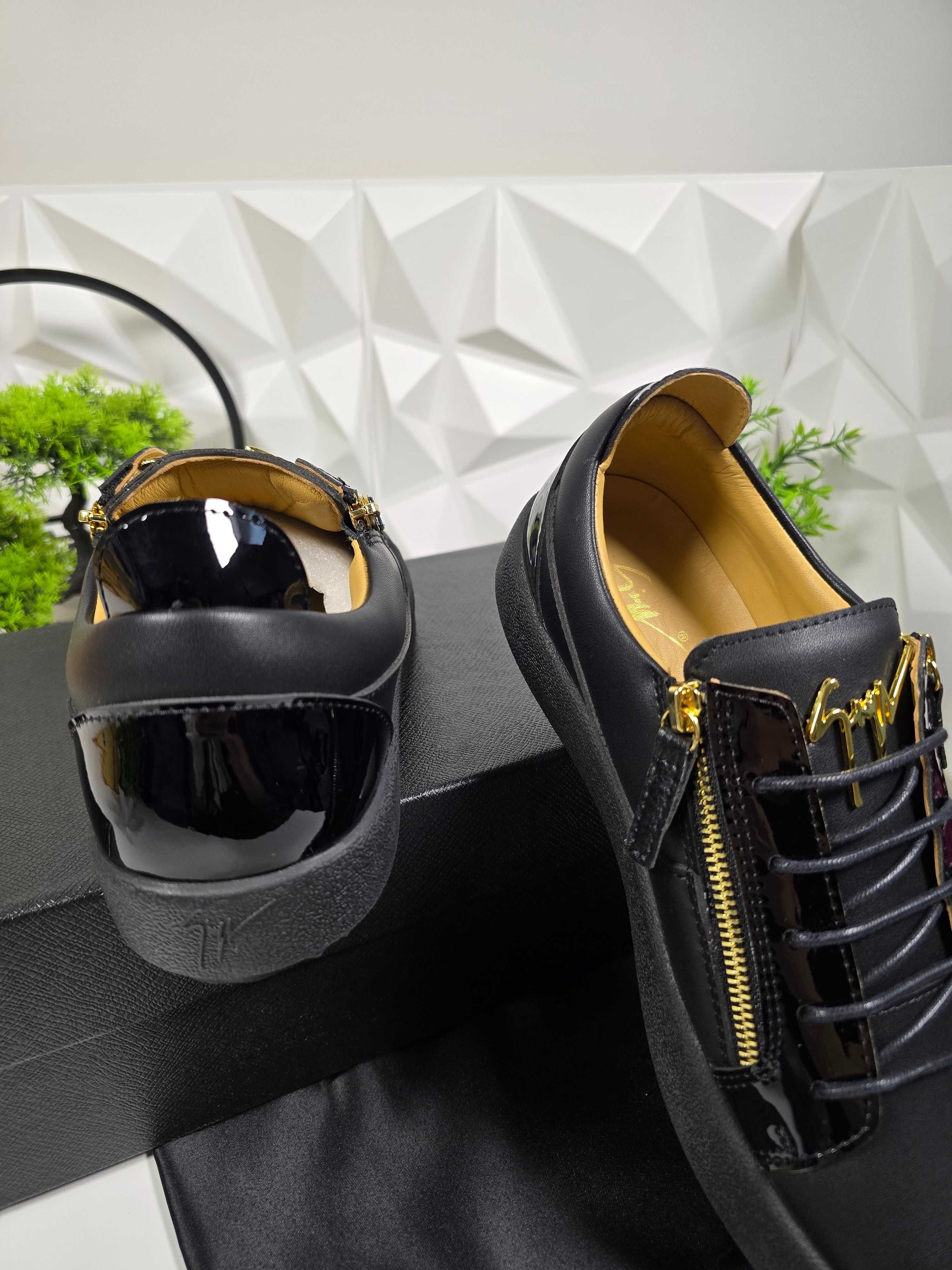 Обувки Giuseppe Zanotti