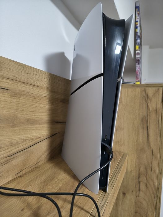 Consola PlayStation 5 (PS5) Slim, 1TB SSD, D-Chassis, Fortnite Cobalt