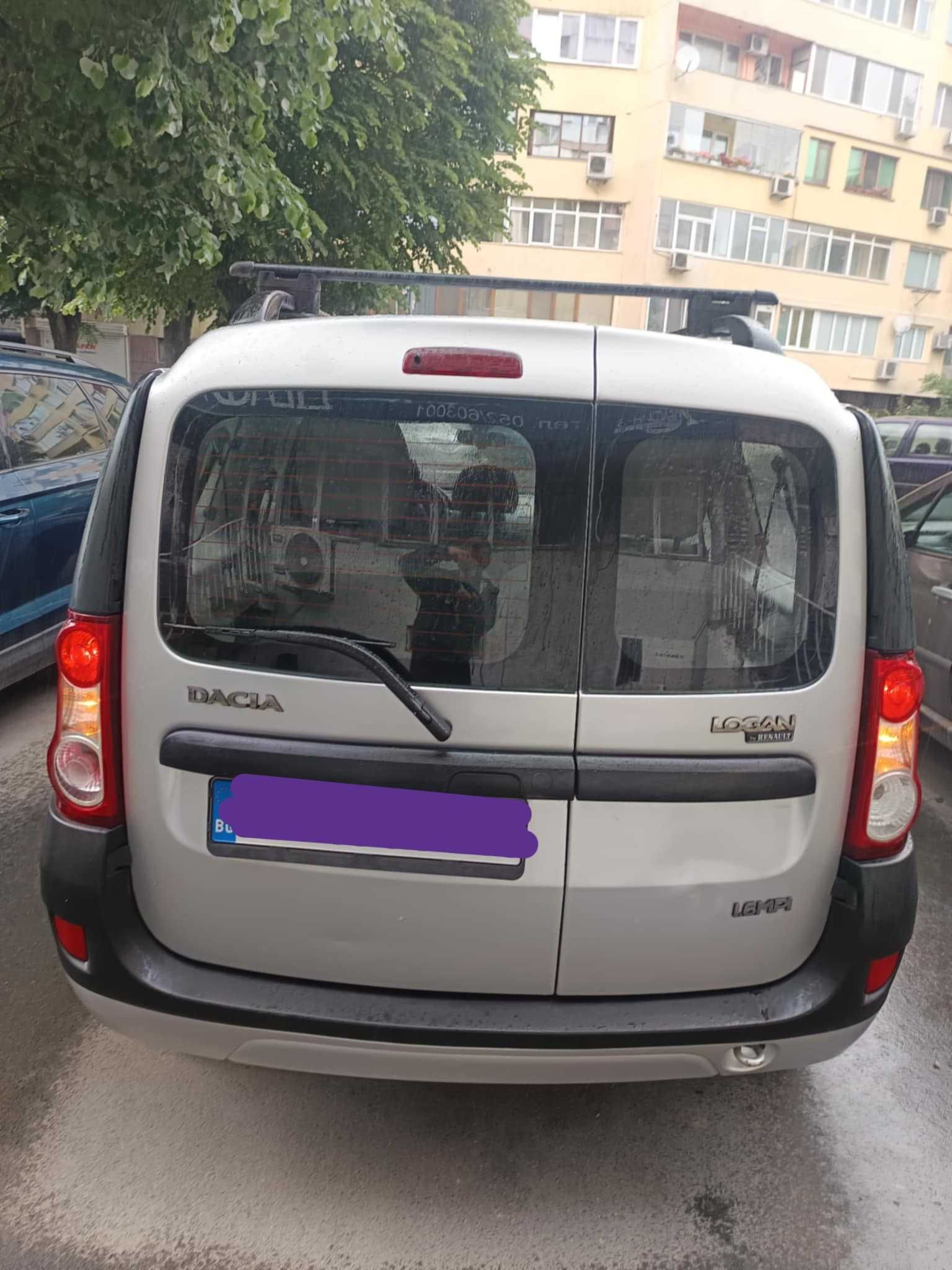 Dacia Logan, намира се във Варна