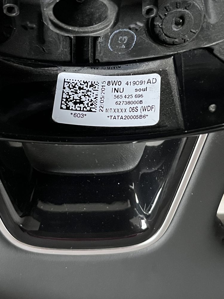 Volan audi  A4 B9   Tesit padele comenzi volan Piano Black