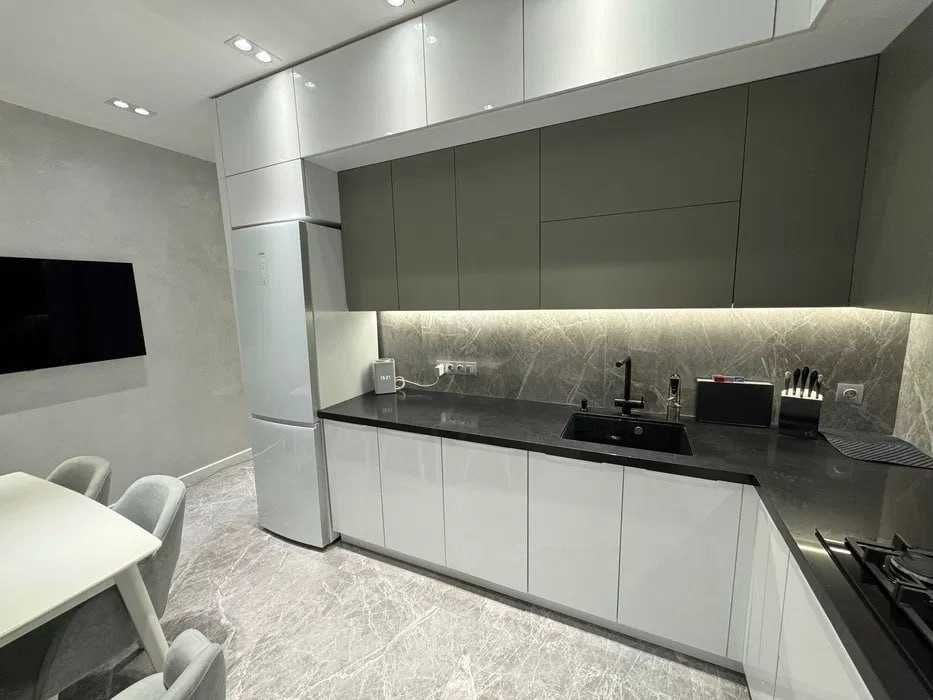 Срочно! Юнусабад! 10мин до метро Туркистан 2x комнатная квартира ID77