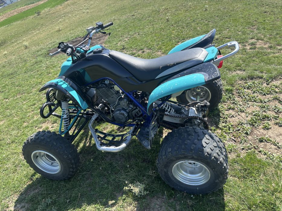 Yamaha raptor 660R
