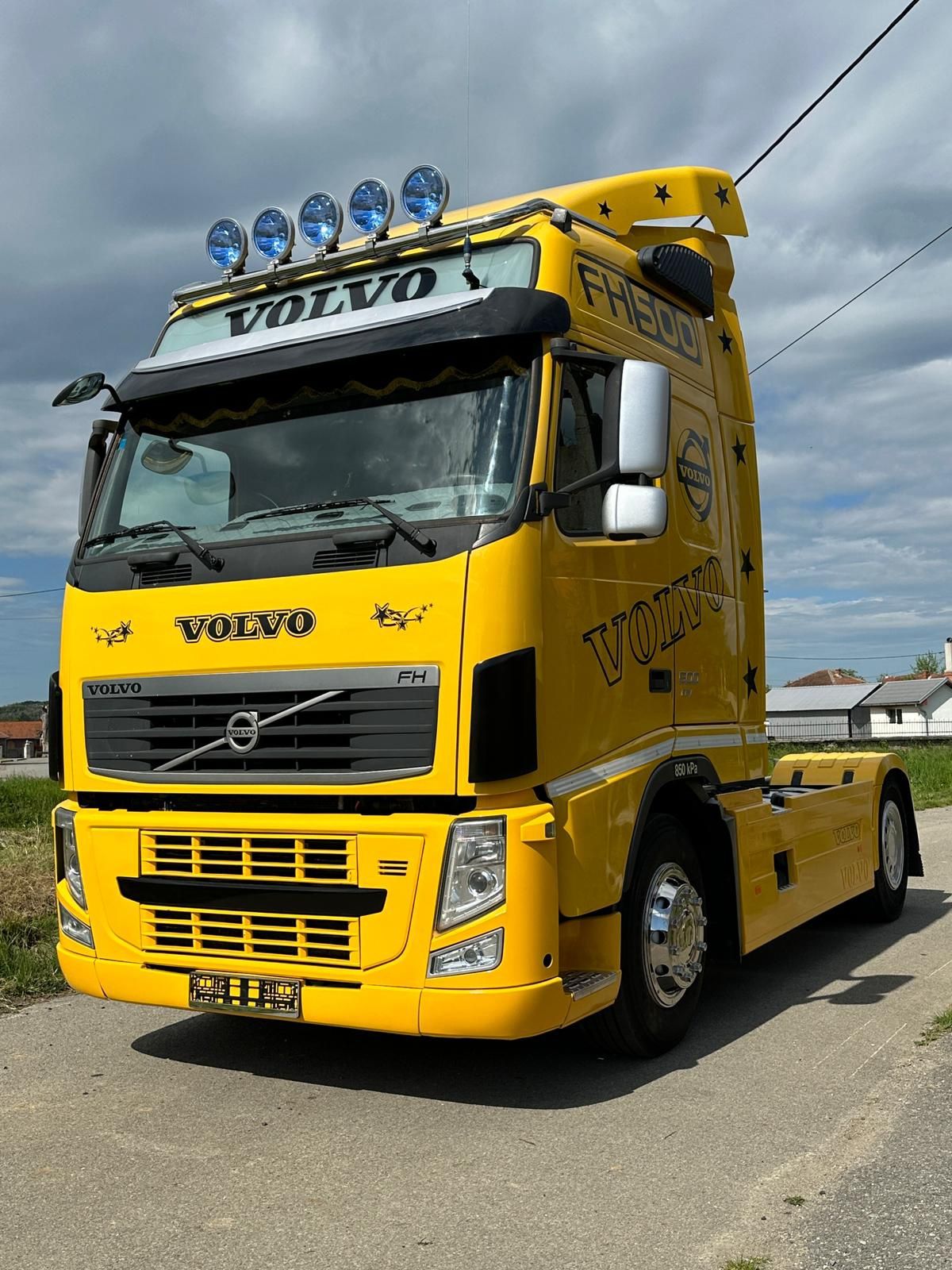 Volvo FH 500 EEV ,an 2013, Standard recent adus impecabil