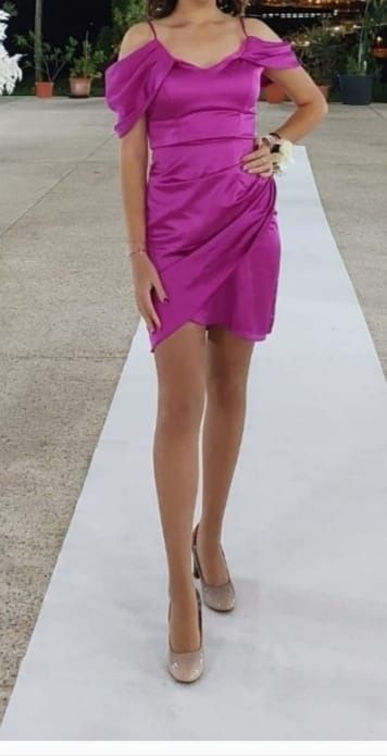 Rochie mini, culoare roz