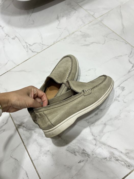 Лоуферы 37 размер в бежевом цвете