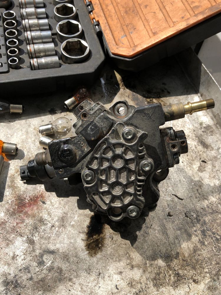 Pompa inalte bosch 9683268980 - 0445010139 ford 2.2