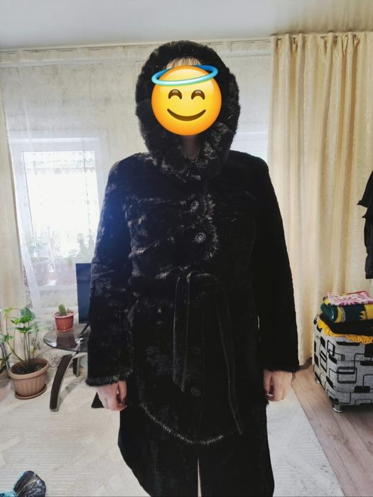 Продам мутонувую шубу
