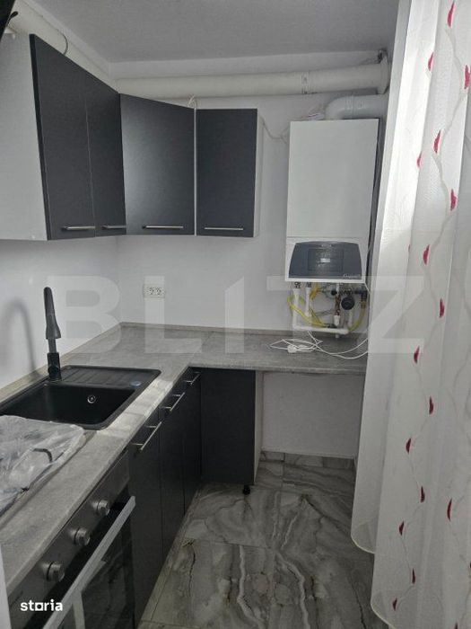 Apartament de vanzare, cu 2 camere, semidecomandat, 29 mp, zona Micro3
