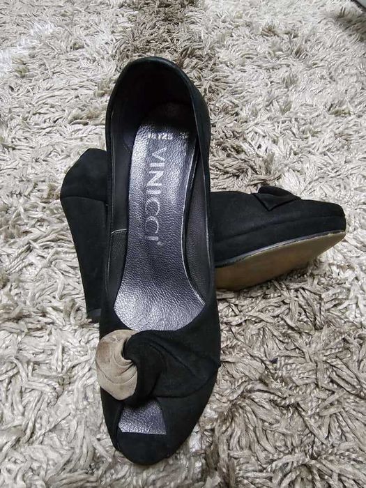 Pantofi piele intoarsa