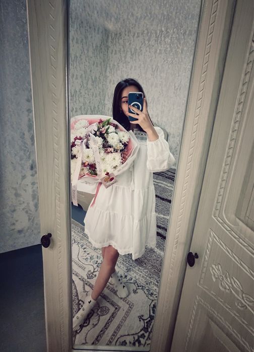 Женский белый платье