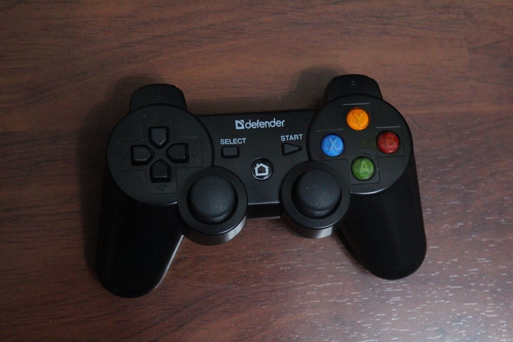 Беспроводной геймпад Defender Crusher
