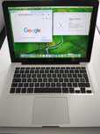 Продавам Apple MacBook 5,1 "Core 2 Duo" 2.4ghz 13" 8gb ram SSD 128gb