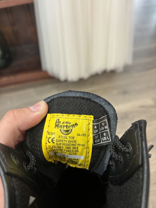 Ghete DR Martens