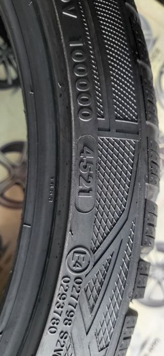 2 anvelope 205 40 18 vredestein iarna 2021 7,7mm