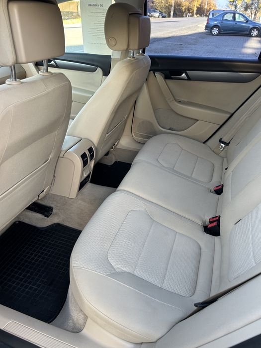 Volkswagen Passat b7 1.6 tdi 105 CP 2012