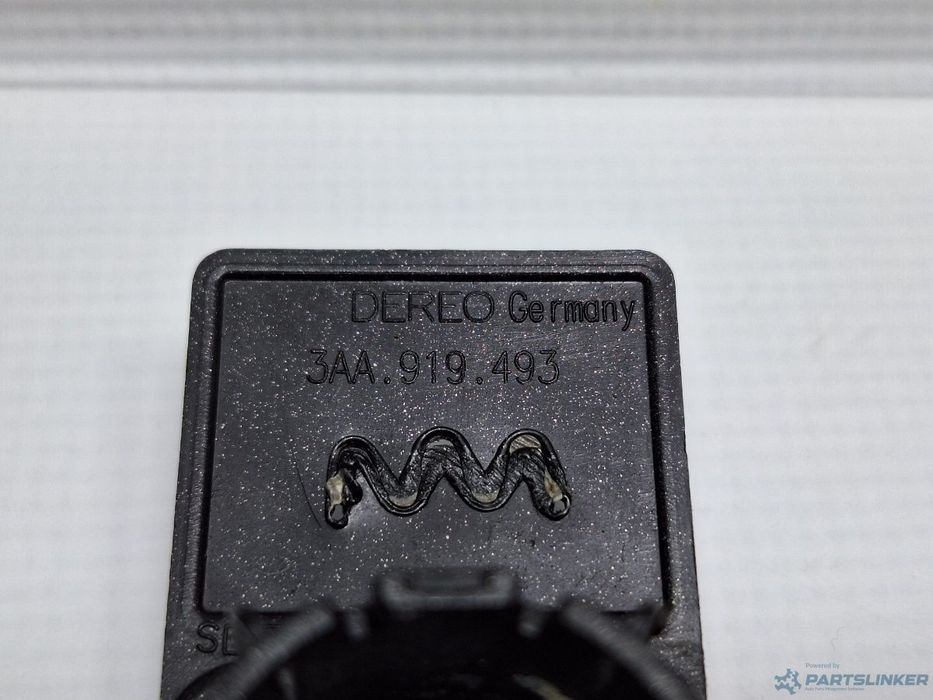 Suport senzor bara fata VOLKSWAGEN PASSAT (365) [ 2010 - 2014 ] 1.6 TDi BlueMotion (CAYC) 77KW|105HP OEM 3AA919493