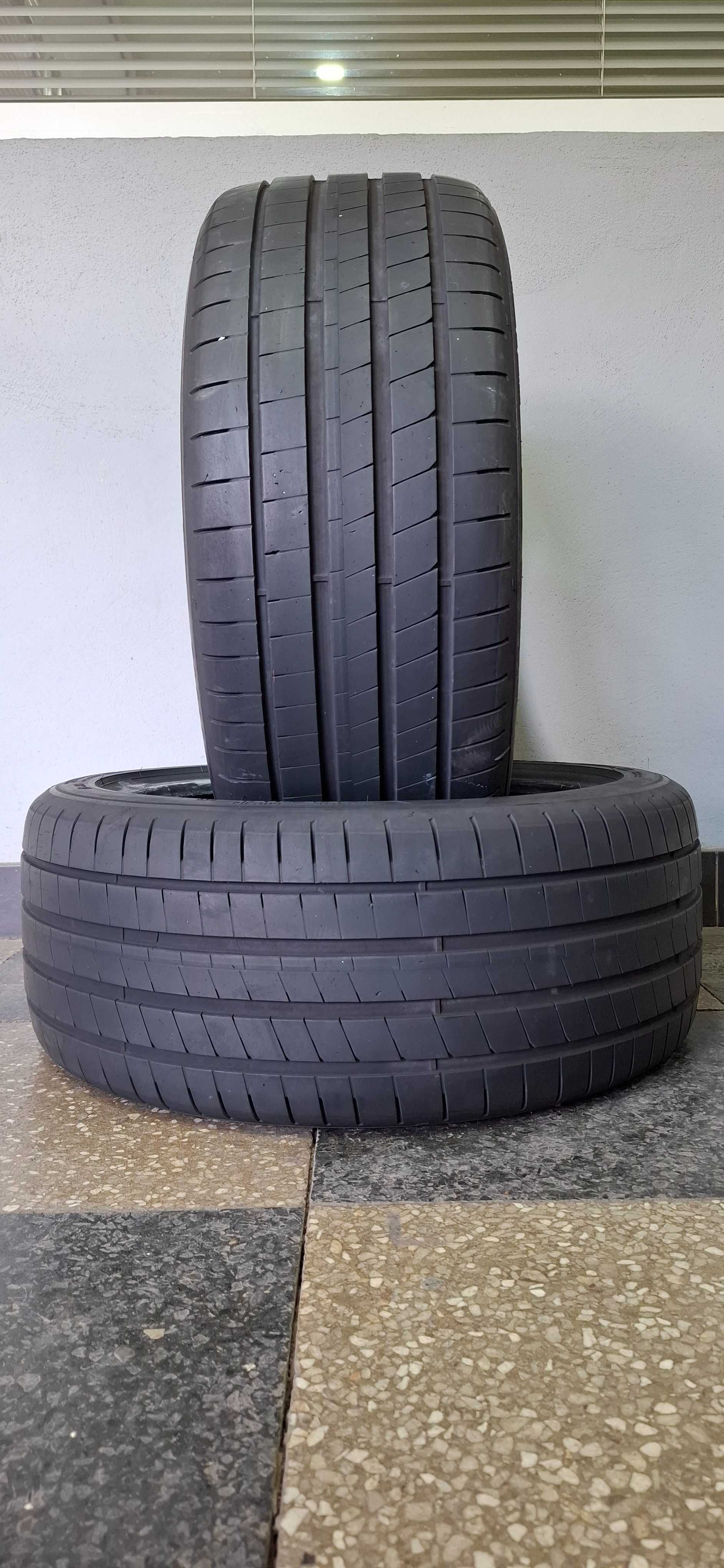 2бр. 245/40/18 Goodyear 6mm грайфер, дот 22г. Безплатен монтаж
