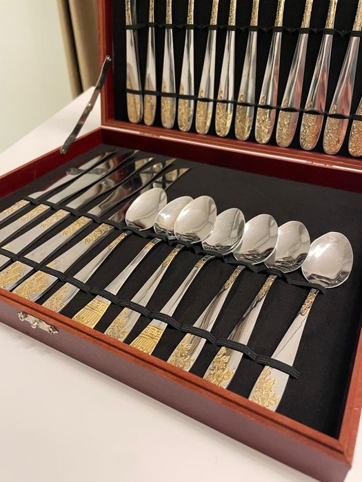 Set tacâmuri 6 persoane