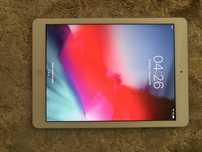 Ipad air 32gb 9/10 model 1474