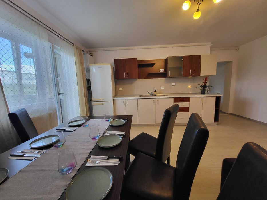 Ap 2 camere Selimbar str N Brana - direct proprietar