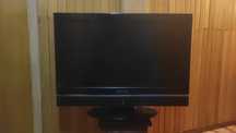 Vand televizor lcd diagonala 80 cm Silva Schneider impecabil
