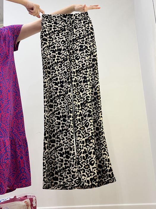 женские вещи брюки,юбки,кофточка