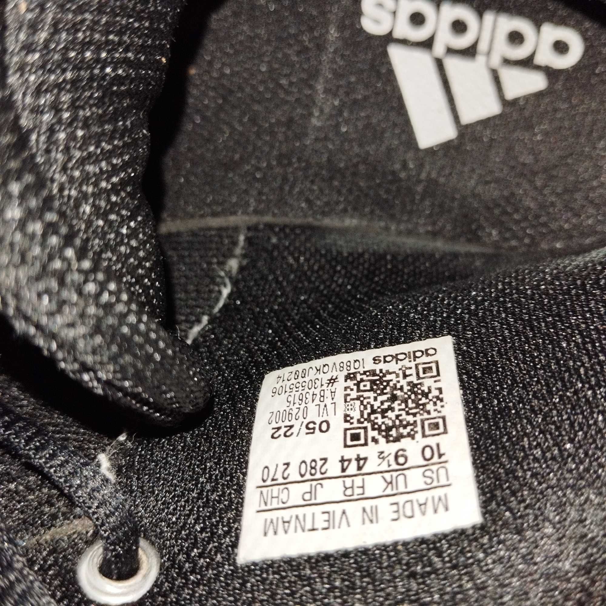 Маратонки Adidas