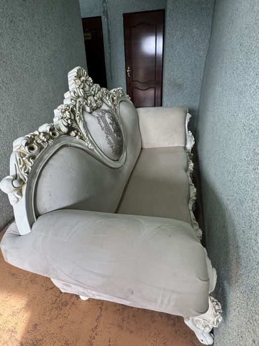 Идеалний диван с креслом