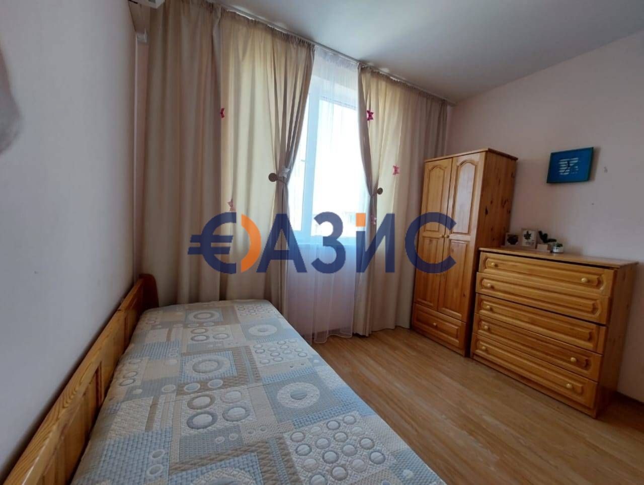 Продава се Тристаен апартамент в к.к. Слънчев бряг - 71 кв.м за 909 €/кв.м - Снимка #12