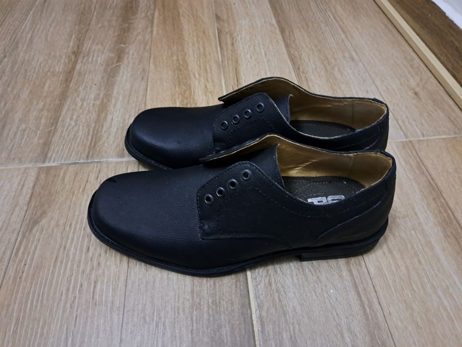 Pantofi barbati piele