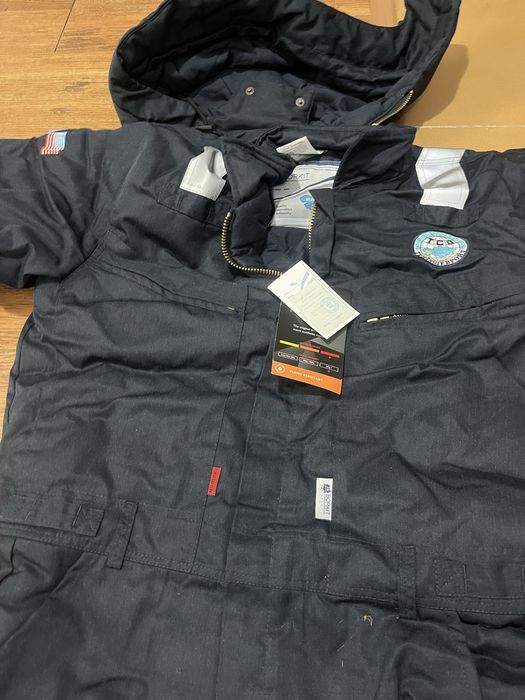 Тшо куртка , комбез, ботинка