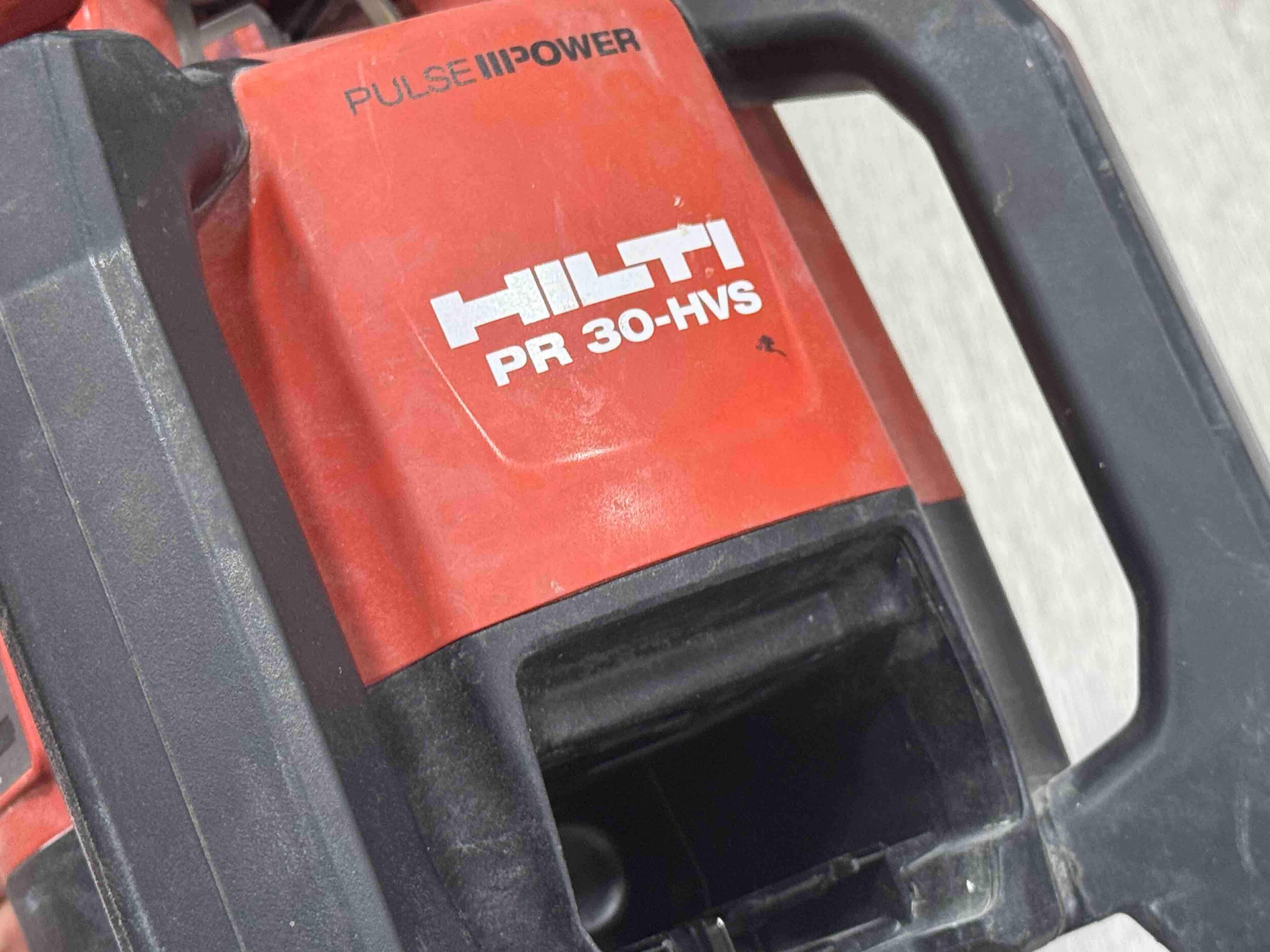 Ротационен лазерен нивелир Hilti PR 30 - HVS A12