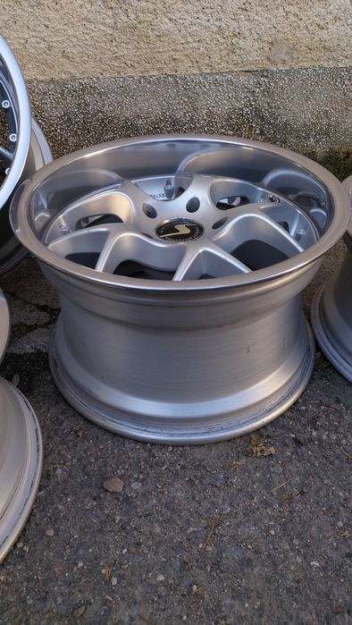 Jante 5x120 r17 în două lățimi