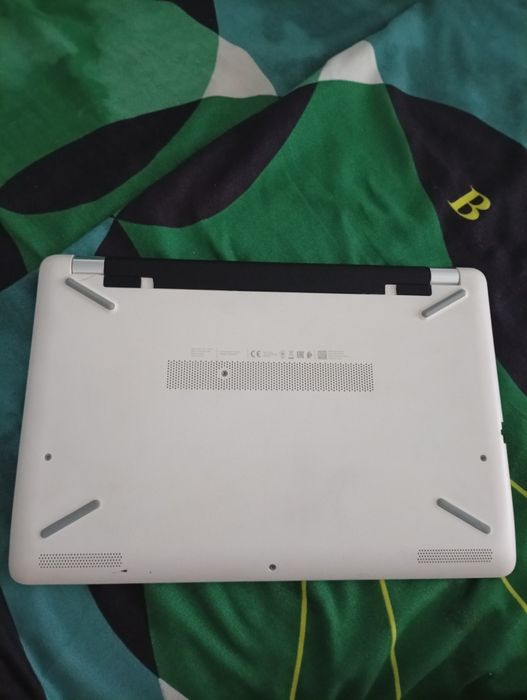 Laptop Alb HP Intel Core i5