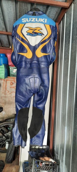 Costum moto Suzuki