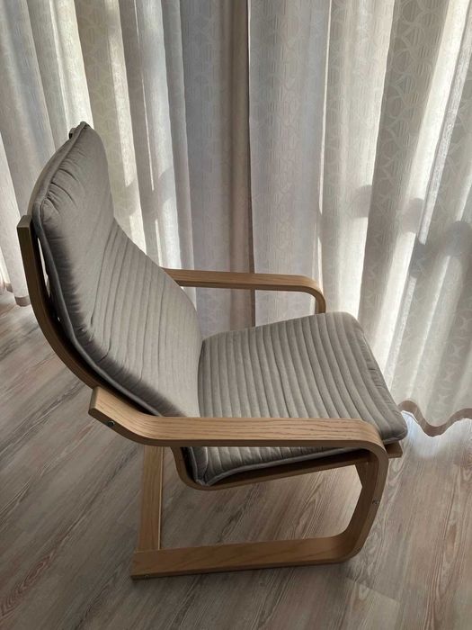 Кресло и табуретка POÄNG от IKEA