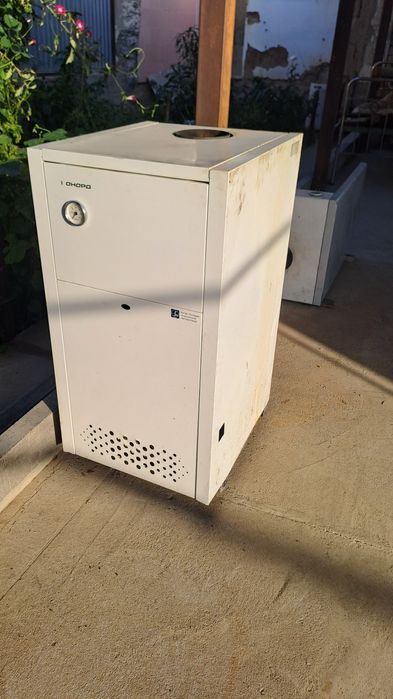 Котел газовый напольный