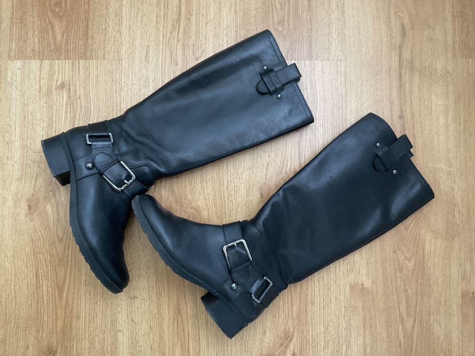 Дамски ботуши черни