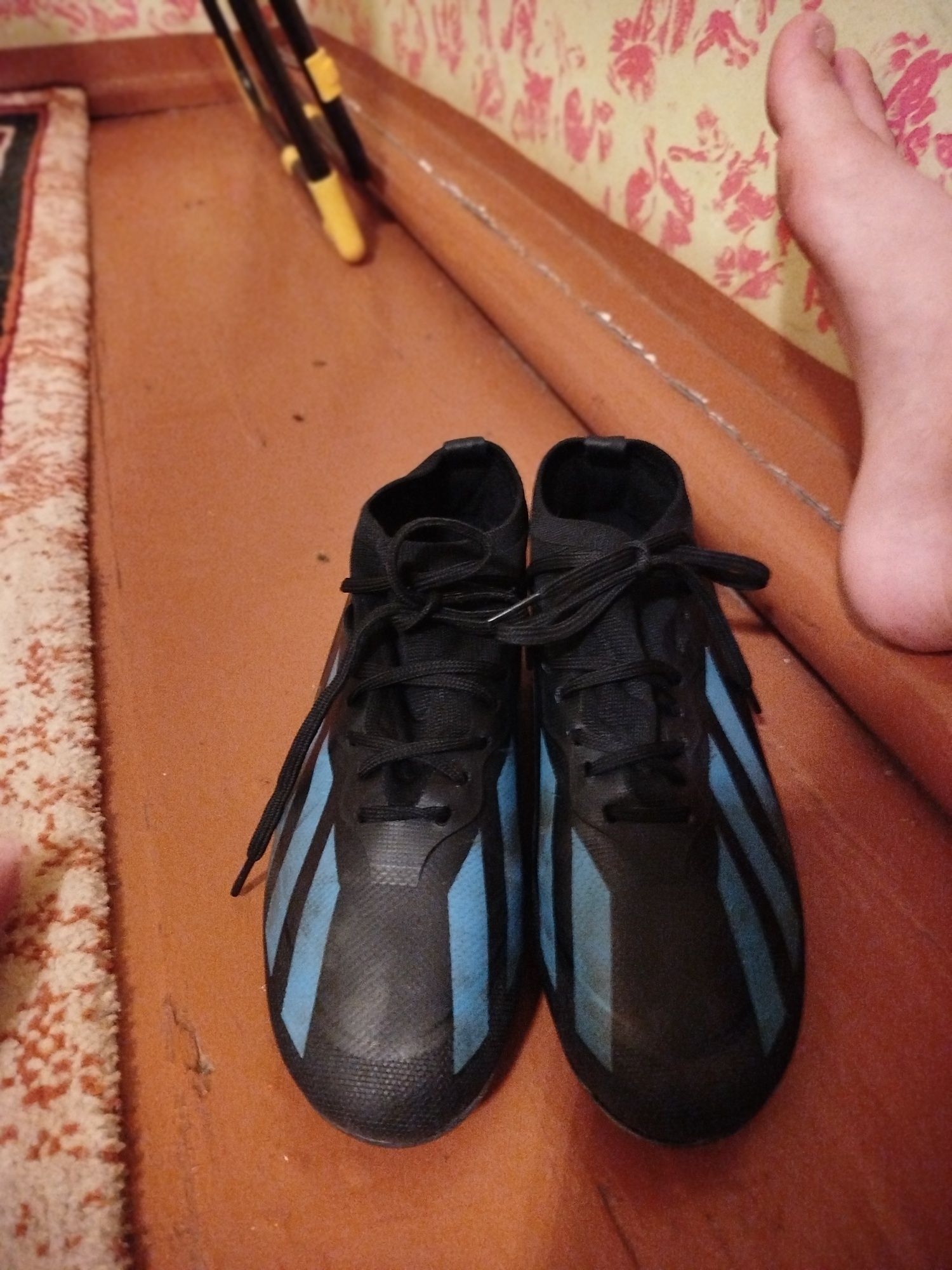 Butsi nomi Adidas
