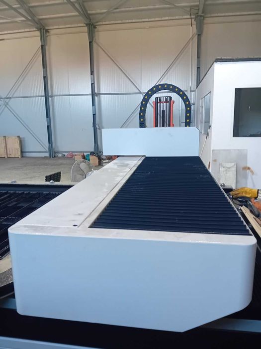 CNC за лазерно рязане на метали и неметали