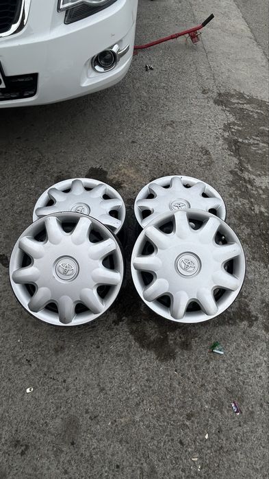 Железные диски тойота R15 комплект