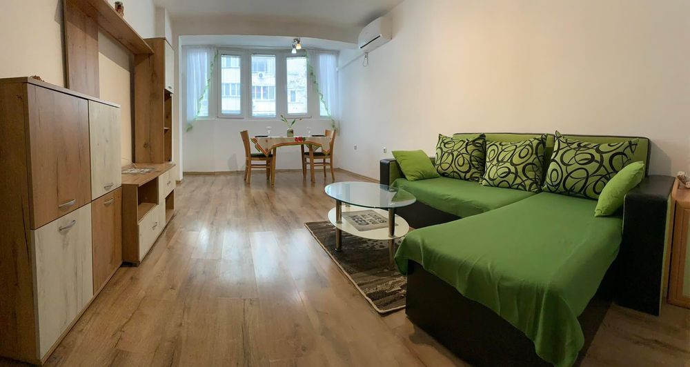 Дава се под наем Двустаен апартамент в Бургас, Възраждане - 70 кв.м за 382.5 € - Снимка #2