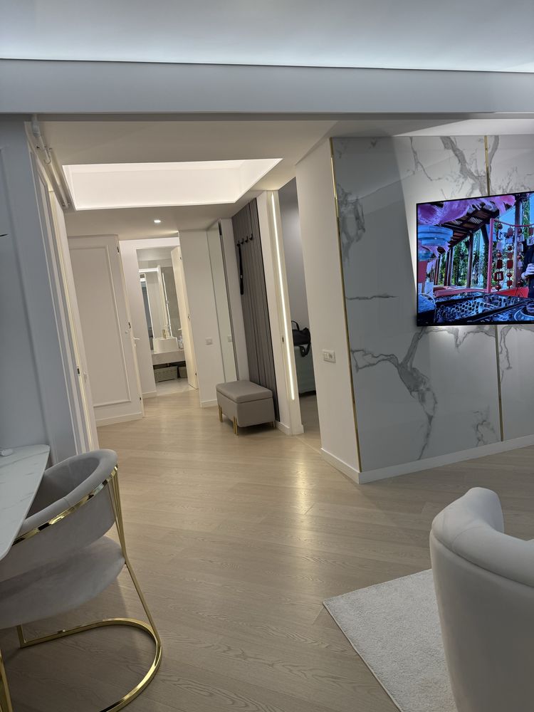 Apartament 3 camere Cortina North A2-direct propietar