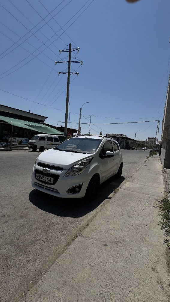 Спарк 4 позиция автомат сотилади