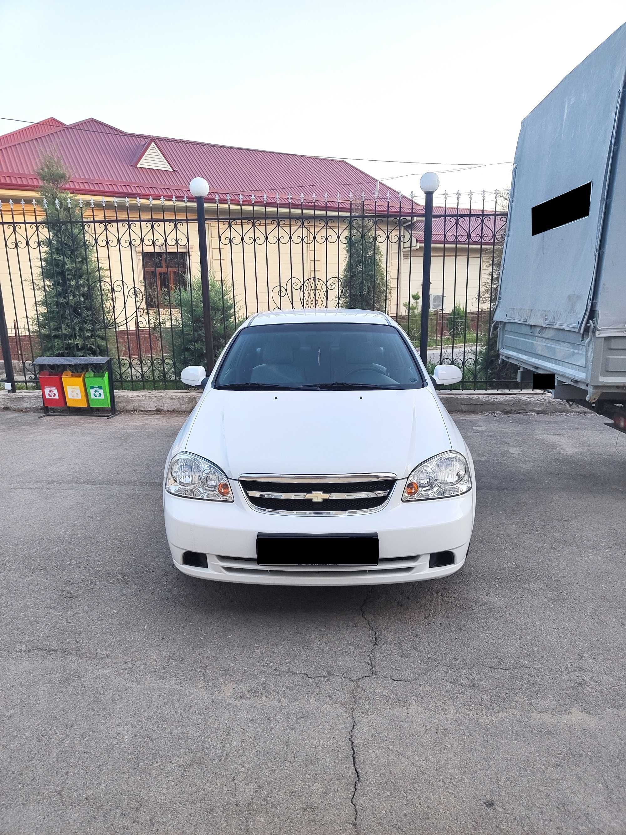 Lacetti 1.8 механика 2010 Лачетти