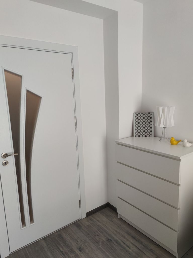 Дава се под наем Едностаен апартамент в Варна, ХЕИ - 43 кв.м за 331.5 € - Снимка #2