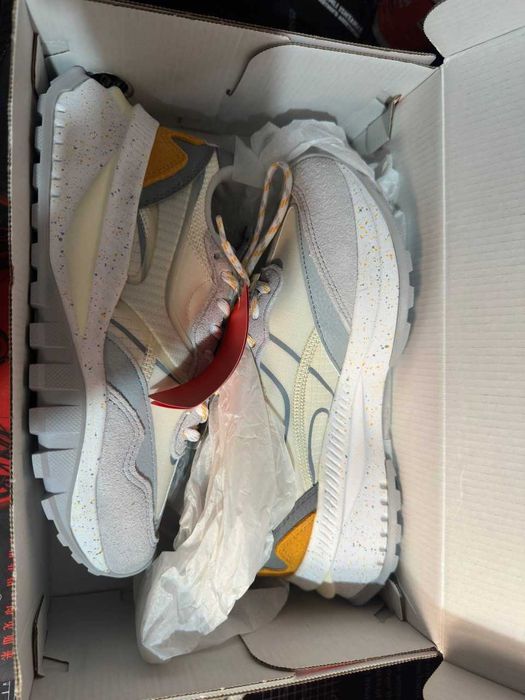 Продаются новые кроссовки Li-ning