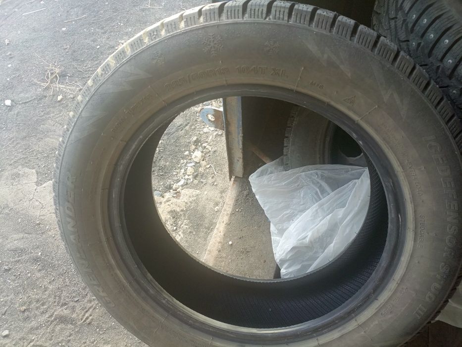 Продам покрышки шипованные стояли на хавал джулион